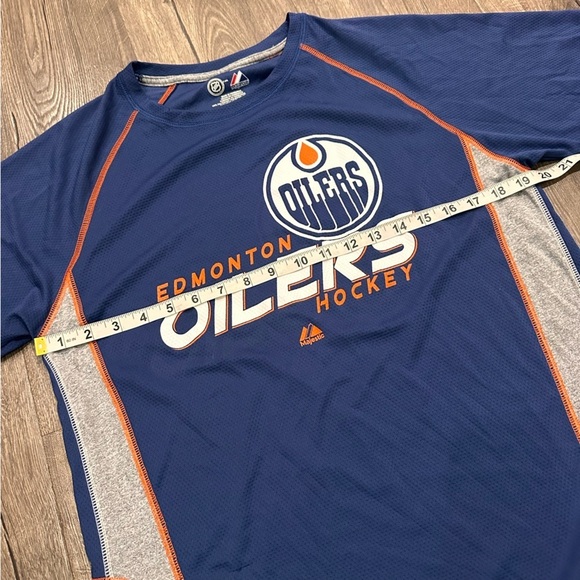 Majestic Jersey Edmonton Oilers Hockey Tee T Shirt Men’s Medium Blue Colorblock - Picture 4 of 8